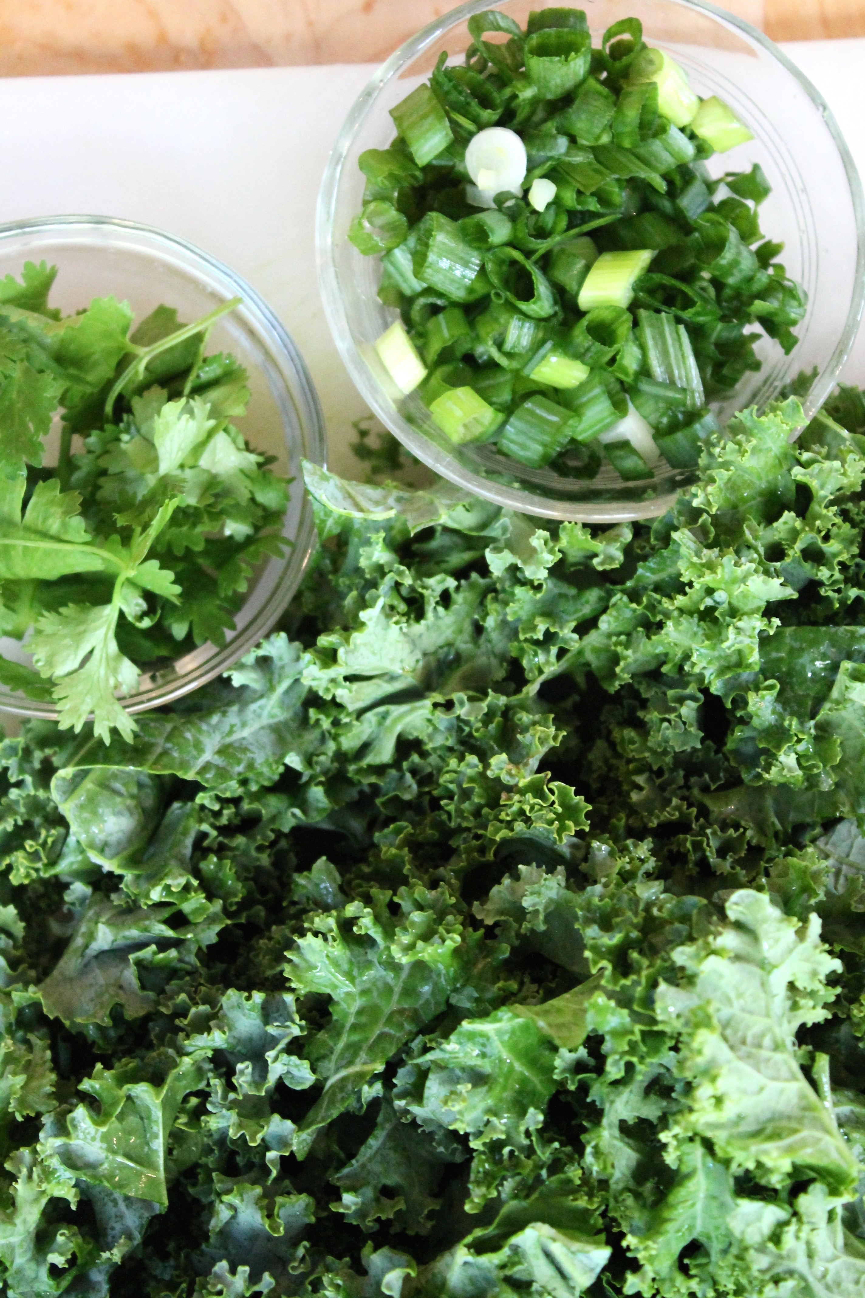 Thai Sesame Garlic Beef + Kale Quinoa Bowls Spices in My DNA