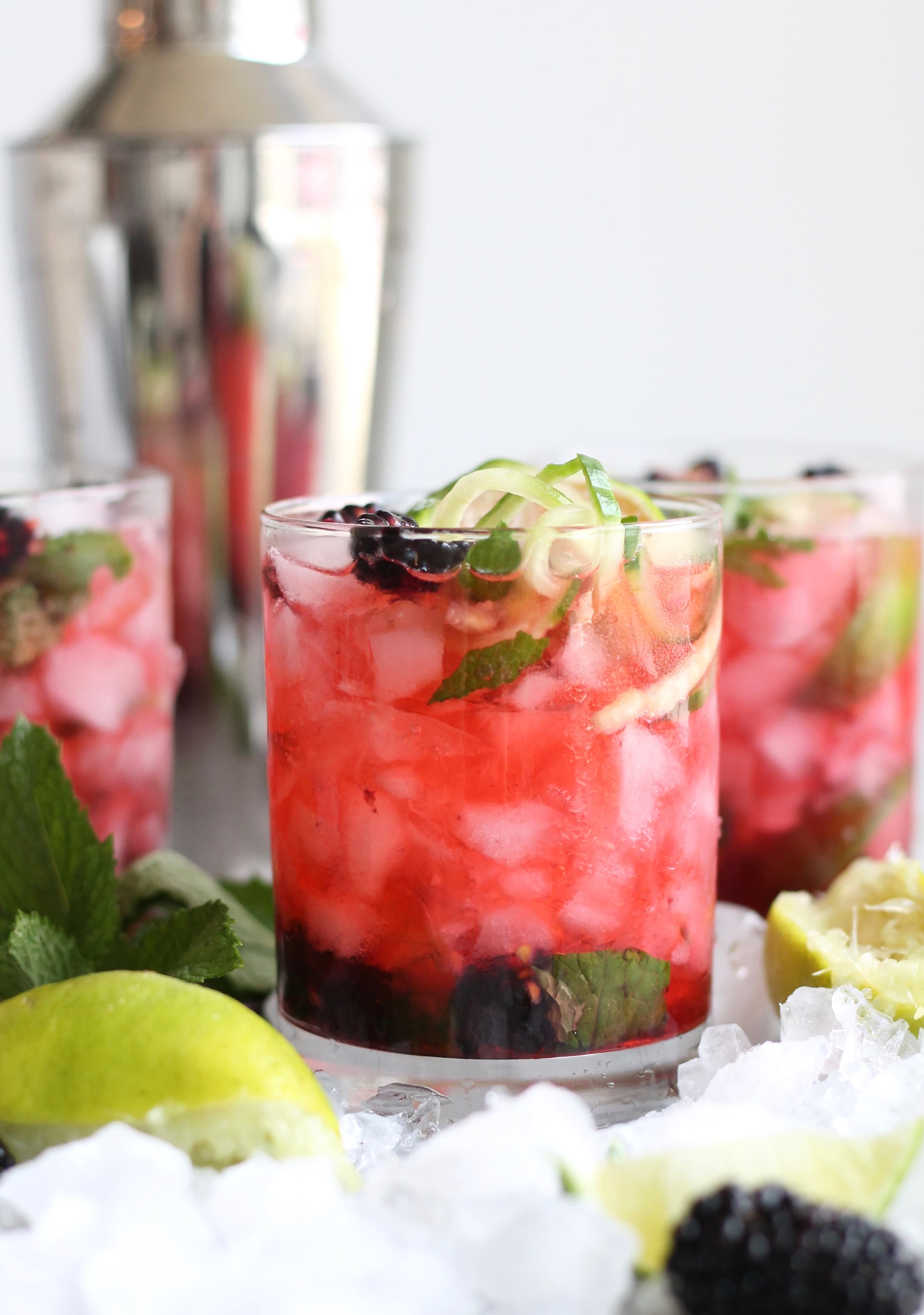 Blackberry Cucumber Gin Spritzers