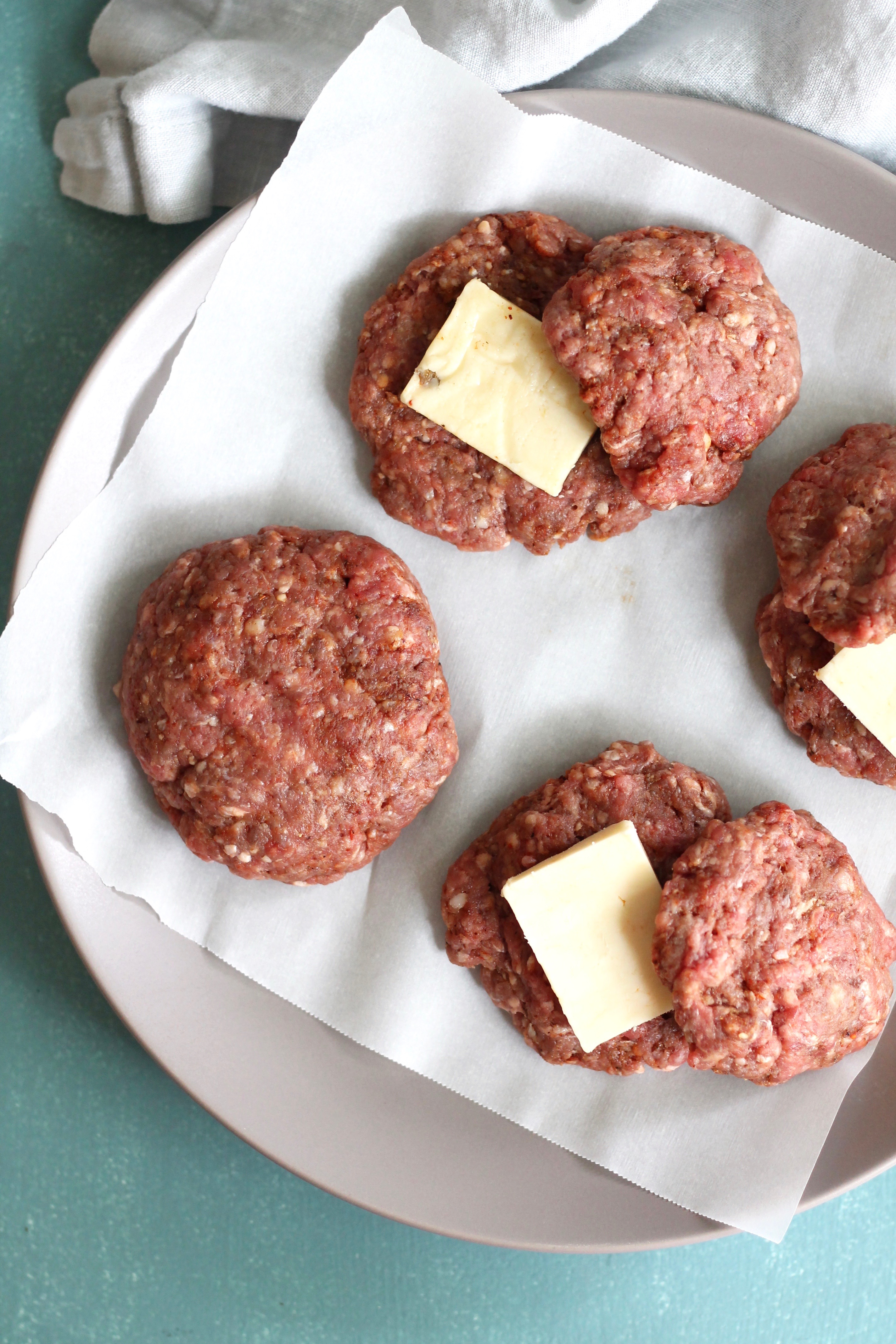 Pepper Jack Stuffed Jalapeño Guacamole Burgers