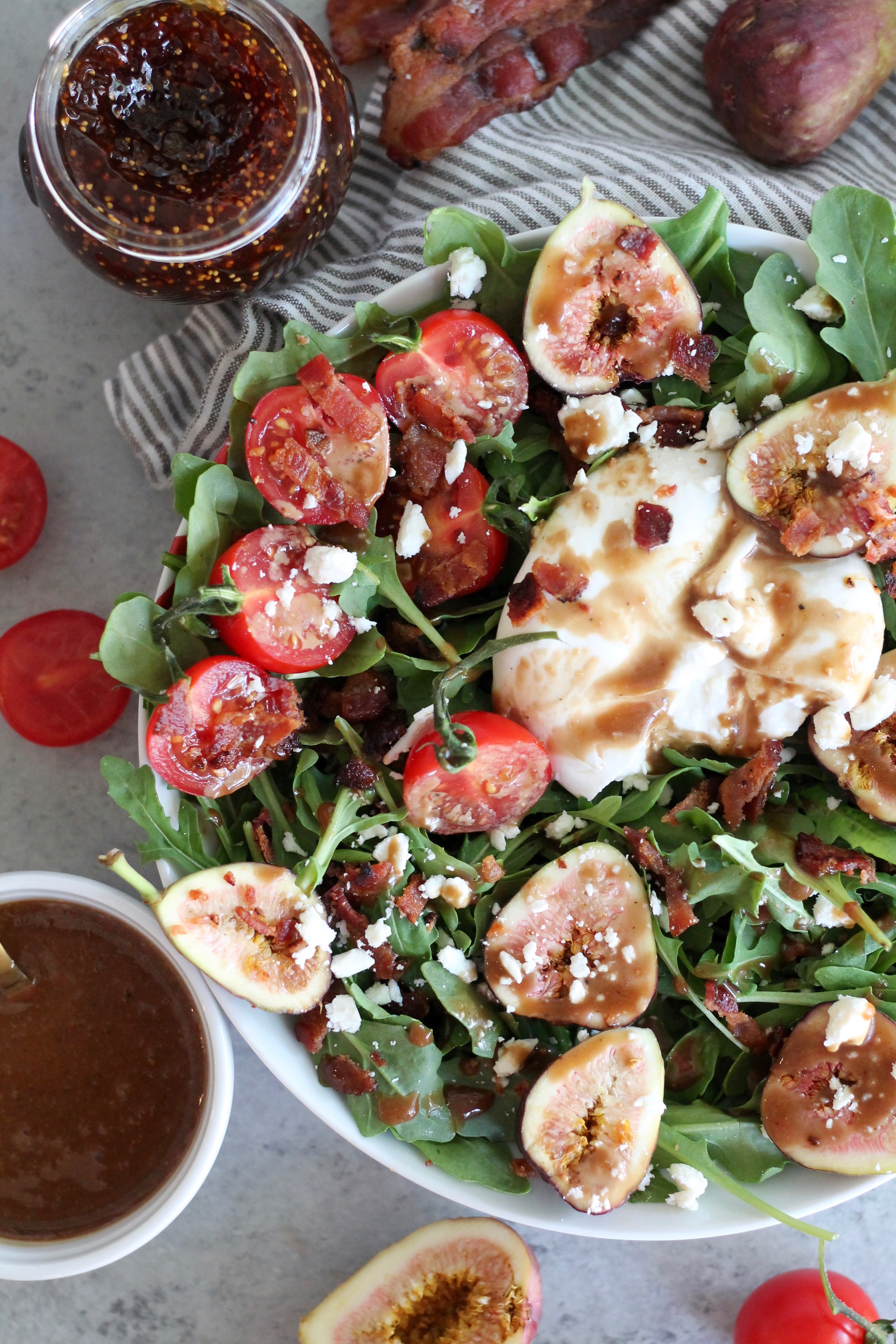 Fig Balsamic Arugula Salad with Bacon and Burrata