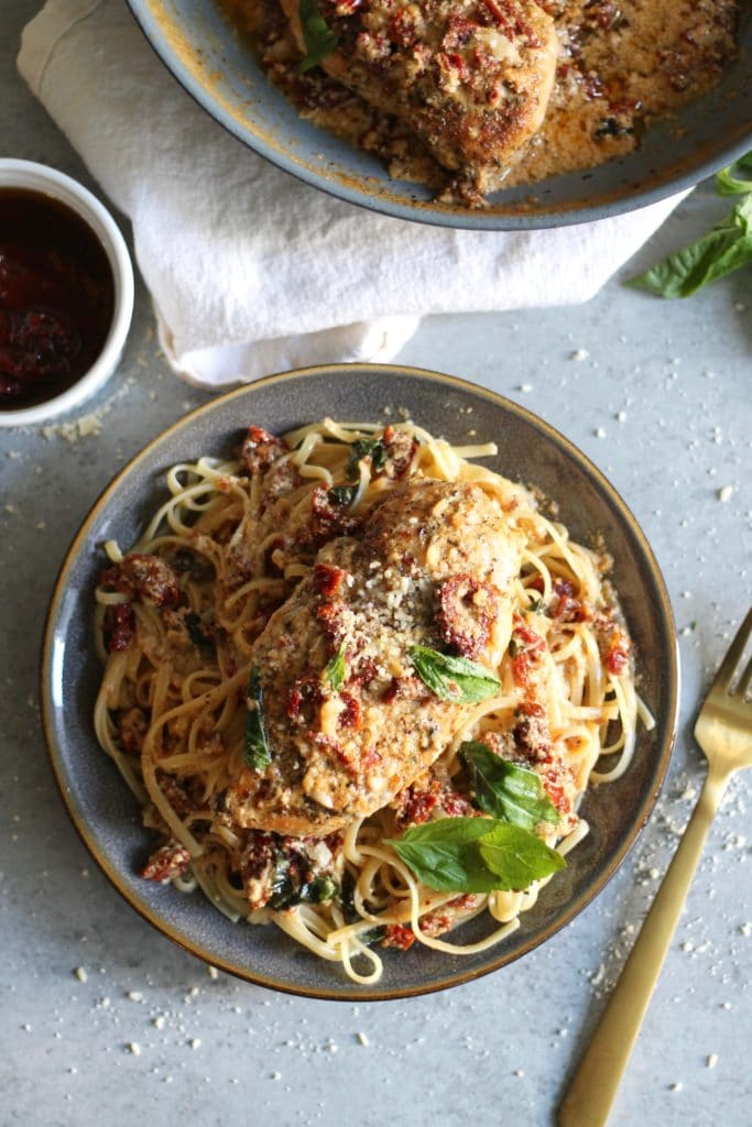 Lightened Up Creamy Sundried Tomato Basil Chicken