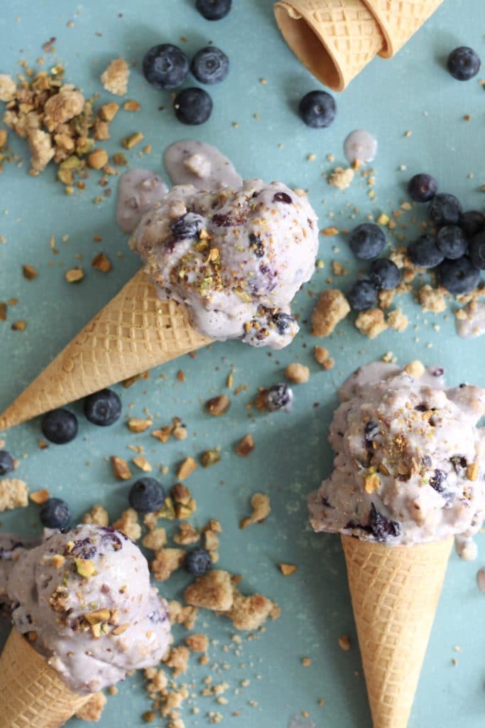 Blueberry Crumble Pistachio Ice Cream