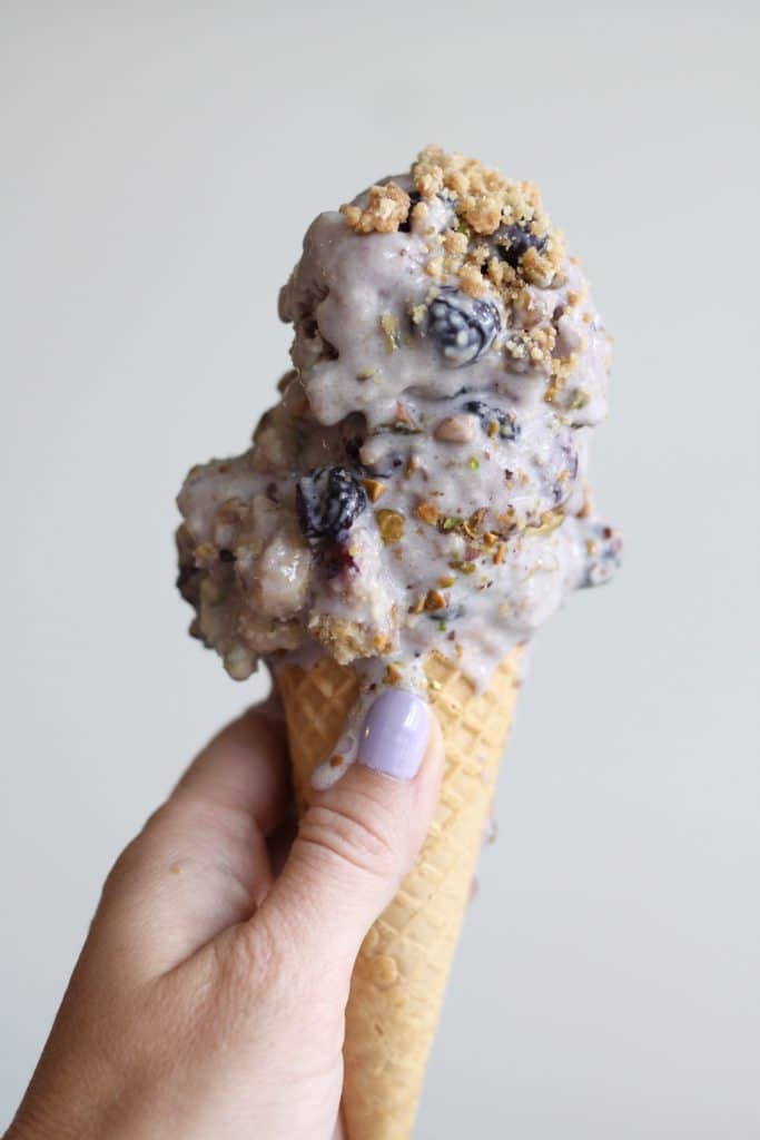 Blueberry Crumble Pistachio Ice Cream