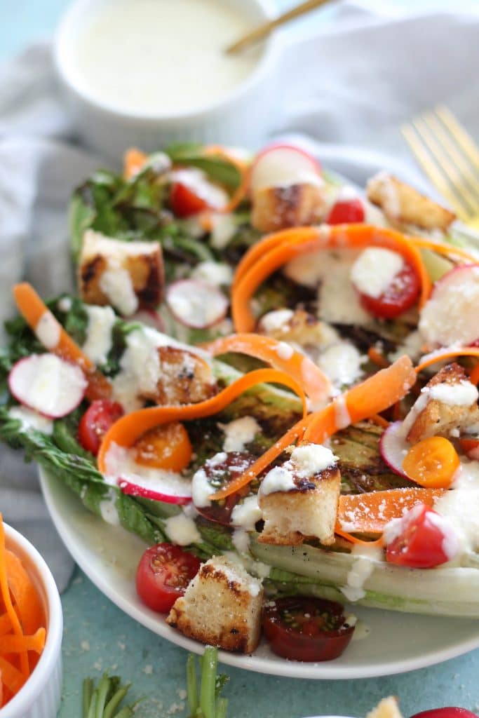 Grilled Romaine Salad with Creamy Lemon Dressing and Garlic Butter Croutons