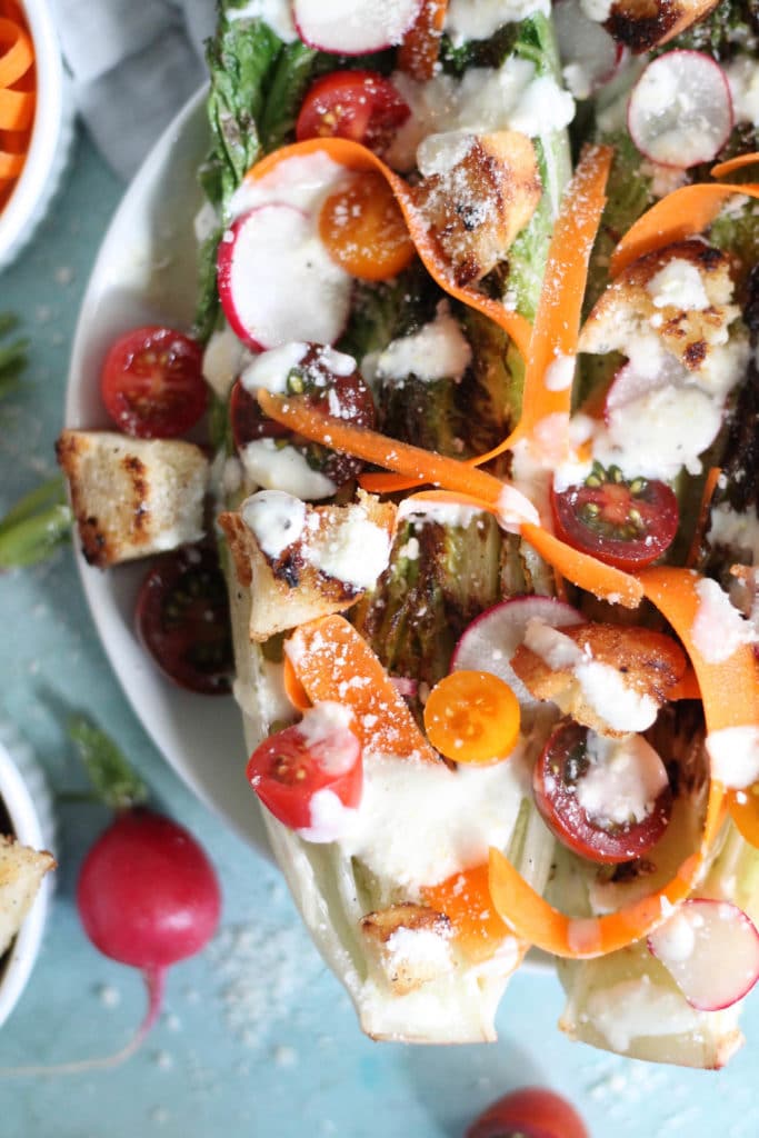 Grilled Romaine Salad with Creamy Lemon Dressing and Garlic Butter Croutons