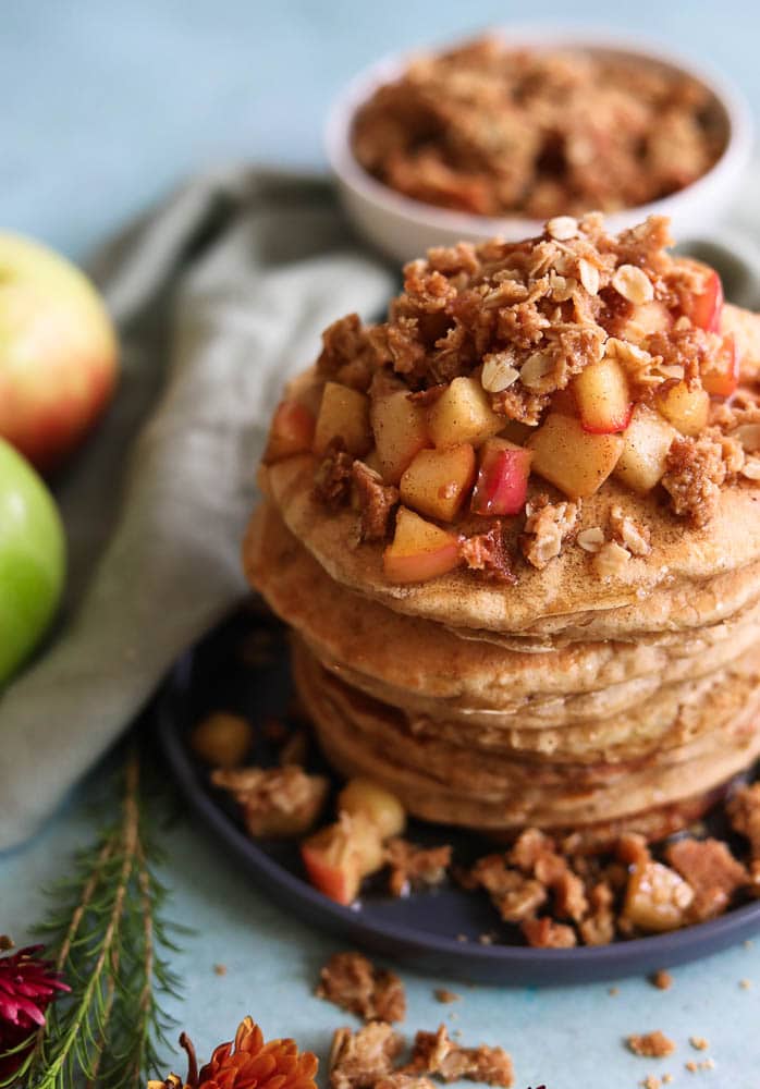Apple Crisp Pancakes