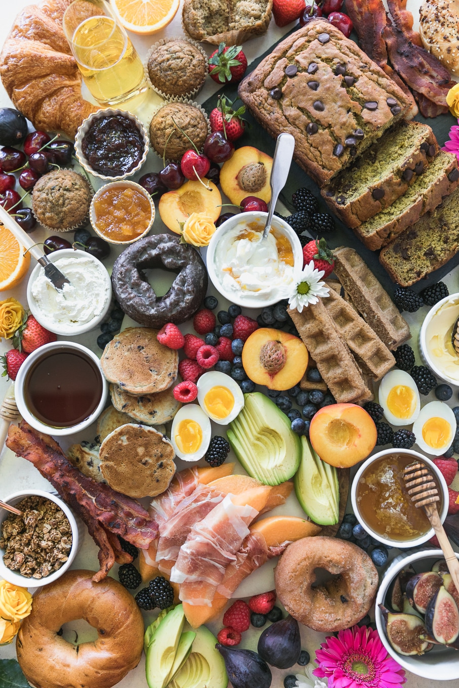 How to Create an Epic Brunch Board